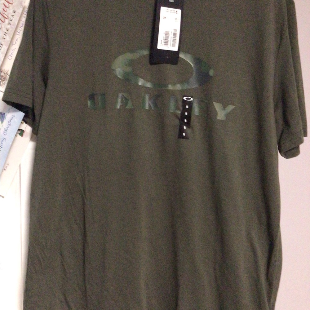 Oakley Men's Olive T-Shirt